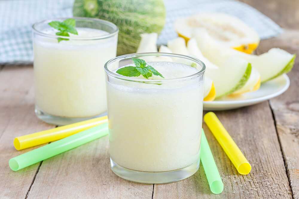 image Coconut melon smoothie