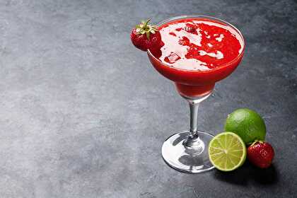 Daiquiri with Strawberry Soup