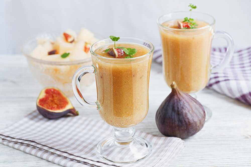 image Fig and Nectarine Smoothie