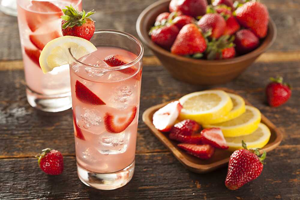 image Fresh Strawberry Lemonade