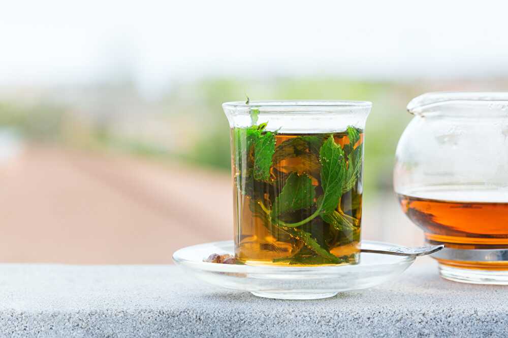 image Green tea with mint