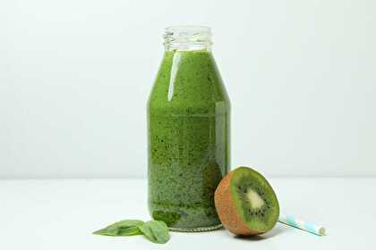 Kiwi Basil Smoothie