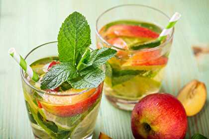 Nectarine Virgin Mojito