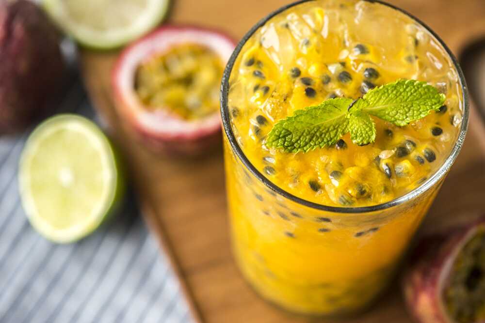 image Pineapple passion smoothie