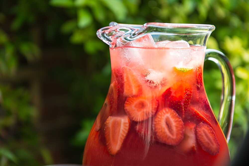 image Red Fruit Sangria