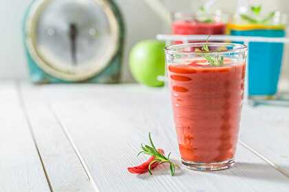 Tomato Smoothie with Orange Zest