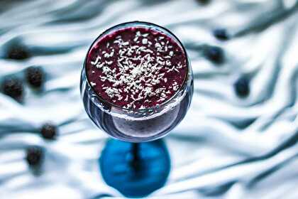 Wild Blueberry and Coconut Smoothie