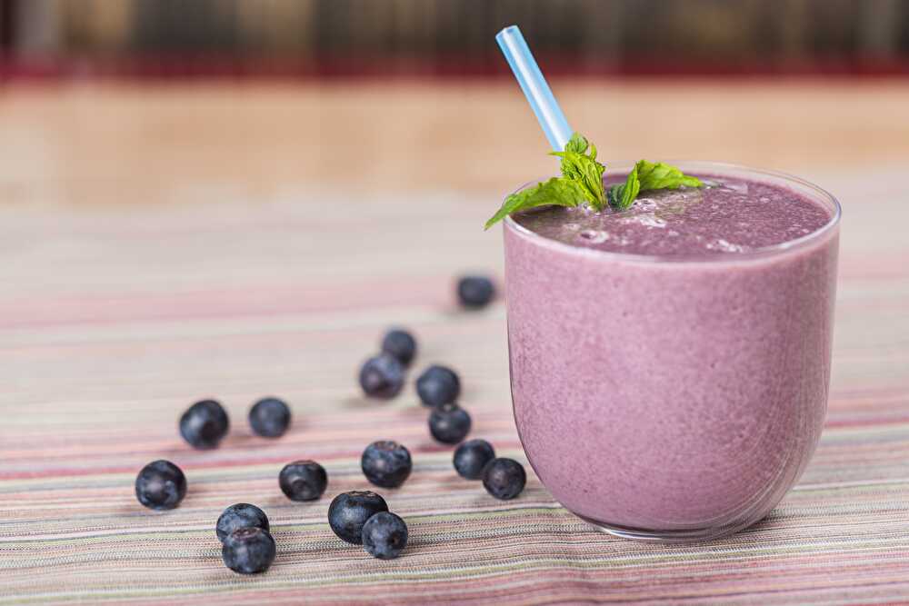 image Rhubarb Blackcurrant Smoothie