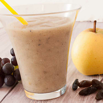 Apple Pear and Grape Smoothie