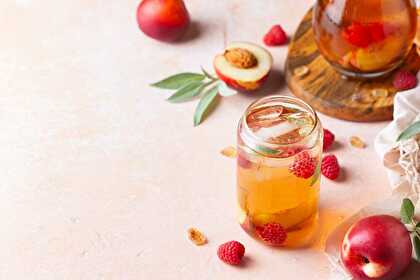 Peach and Raspberry Iced Tea