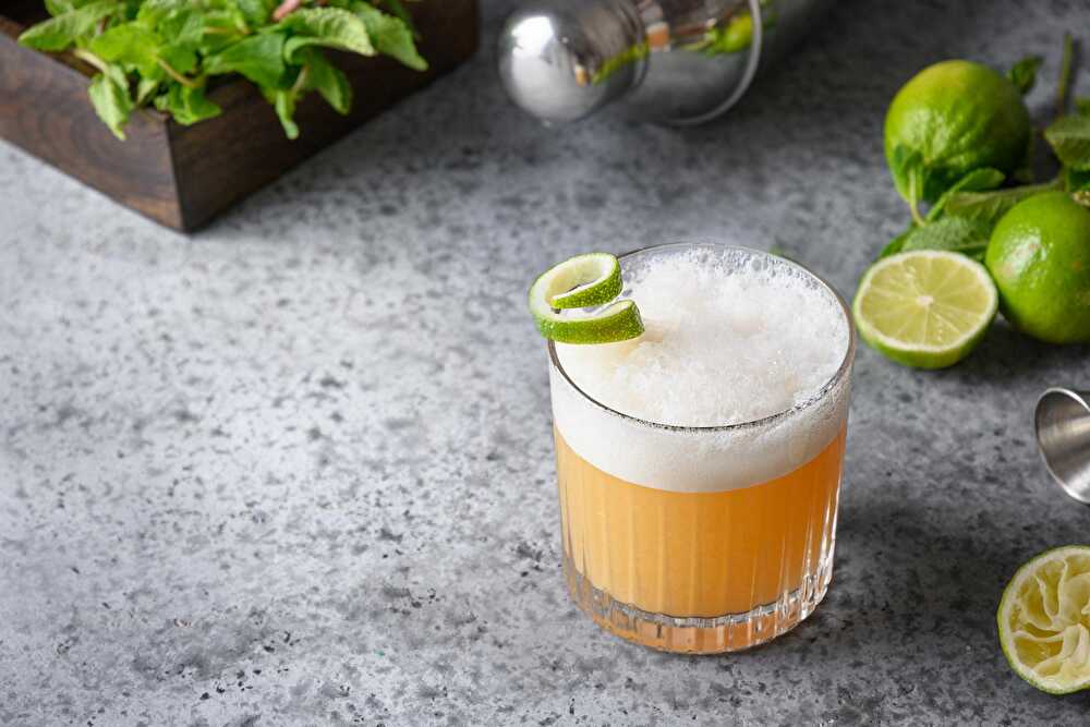 image Whiskey Sour Pisco Twist