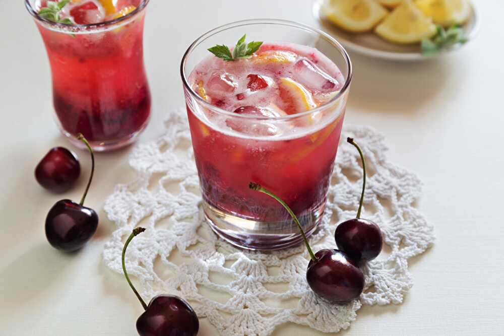 image Ginger Ale and Cherry