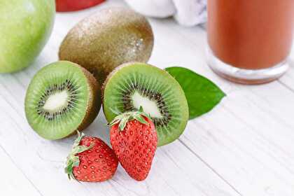 Strawberry-Kiwi Cocktail