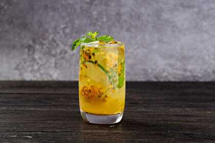 Exotic Mango and Pineapple Mojito