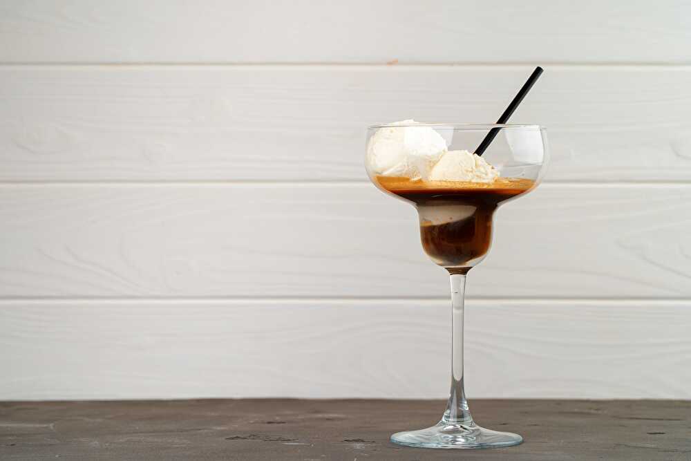 image Italian Cocktail Recipe: Affogato Al Cafe