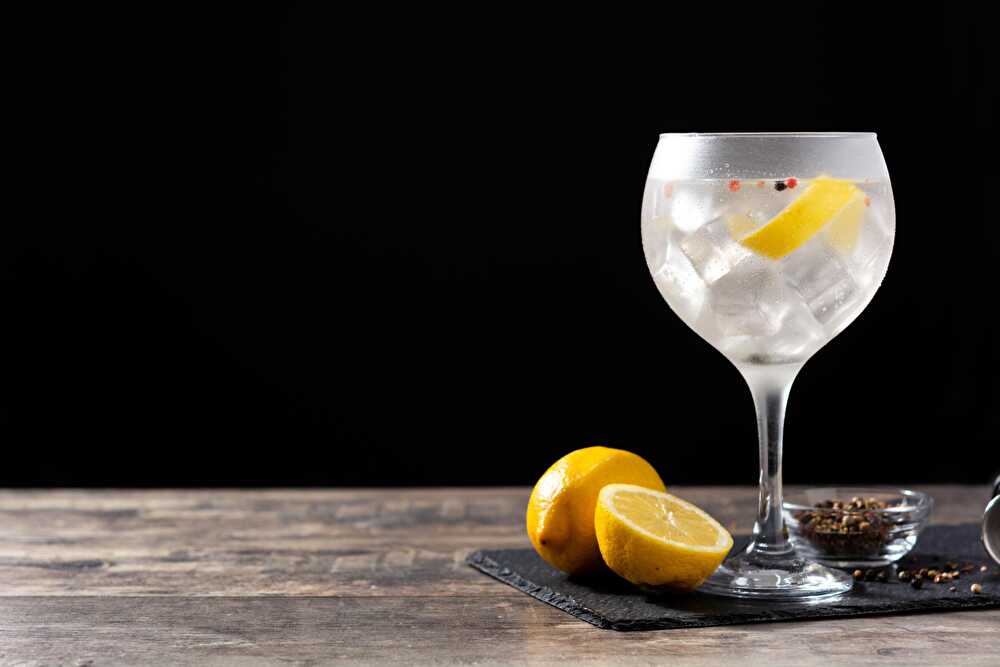 image White Negroni Cocktail