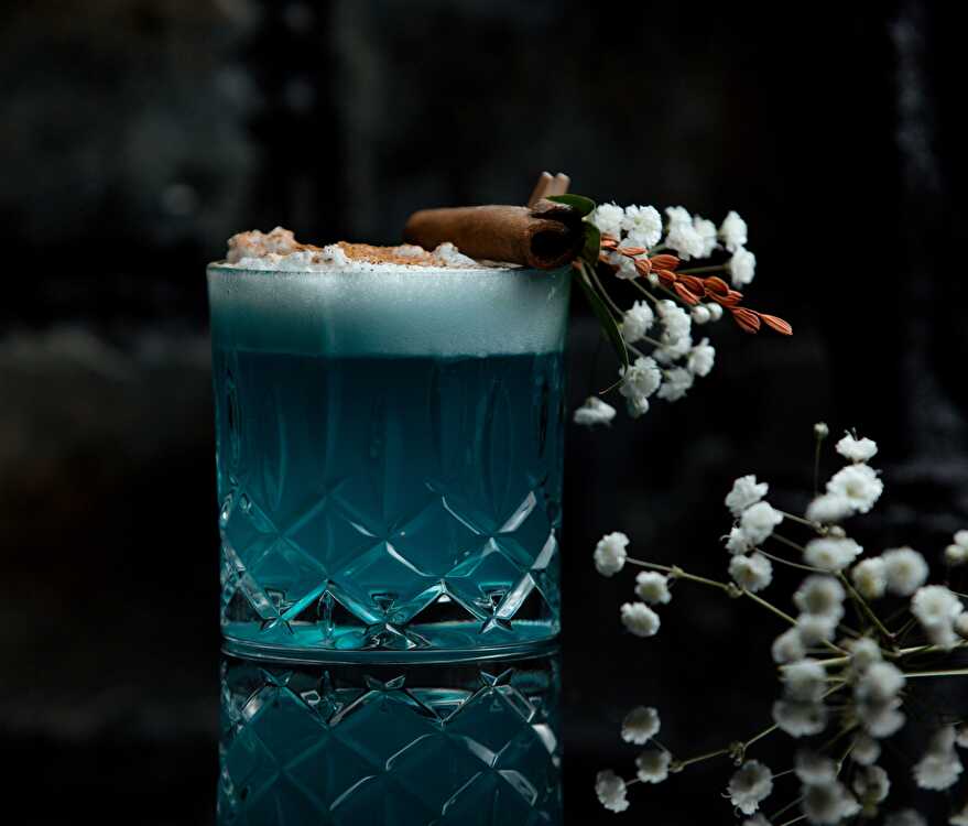 image Tropical Azure Blue Cocktail